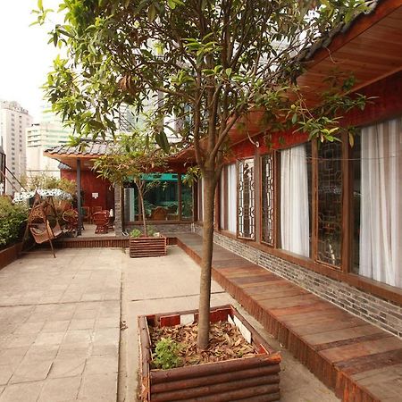 Zhengfu Caotang Decent Inn Chengdú Exterior foto