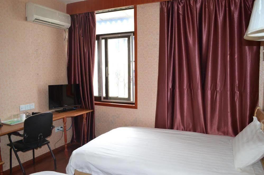 Zhengfu Caotang Decent Inn Chengdú Exterior foto